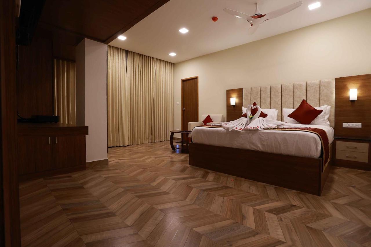 Hotel Bluemoon Tirunelveli Exterior foto