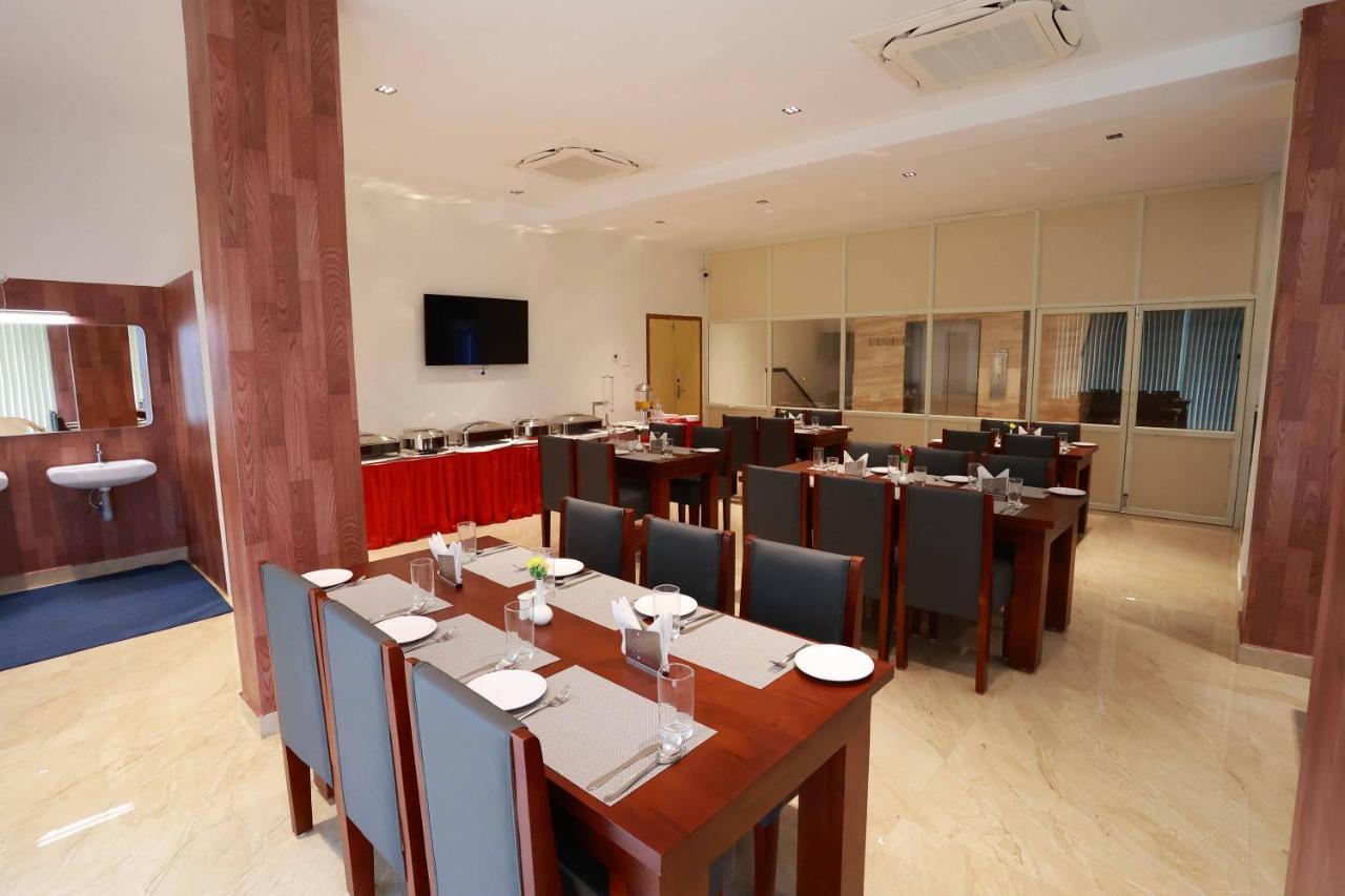 Hotel Bluemoon Tirunelveli Exterior foto