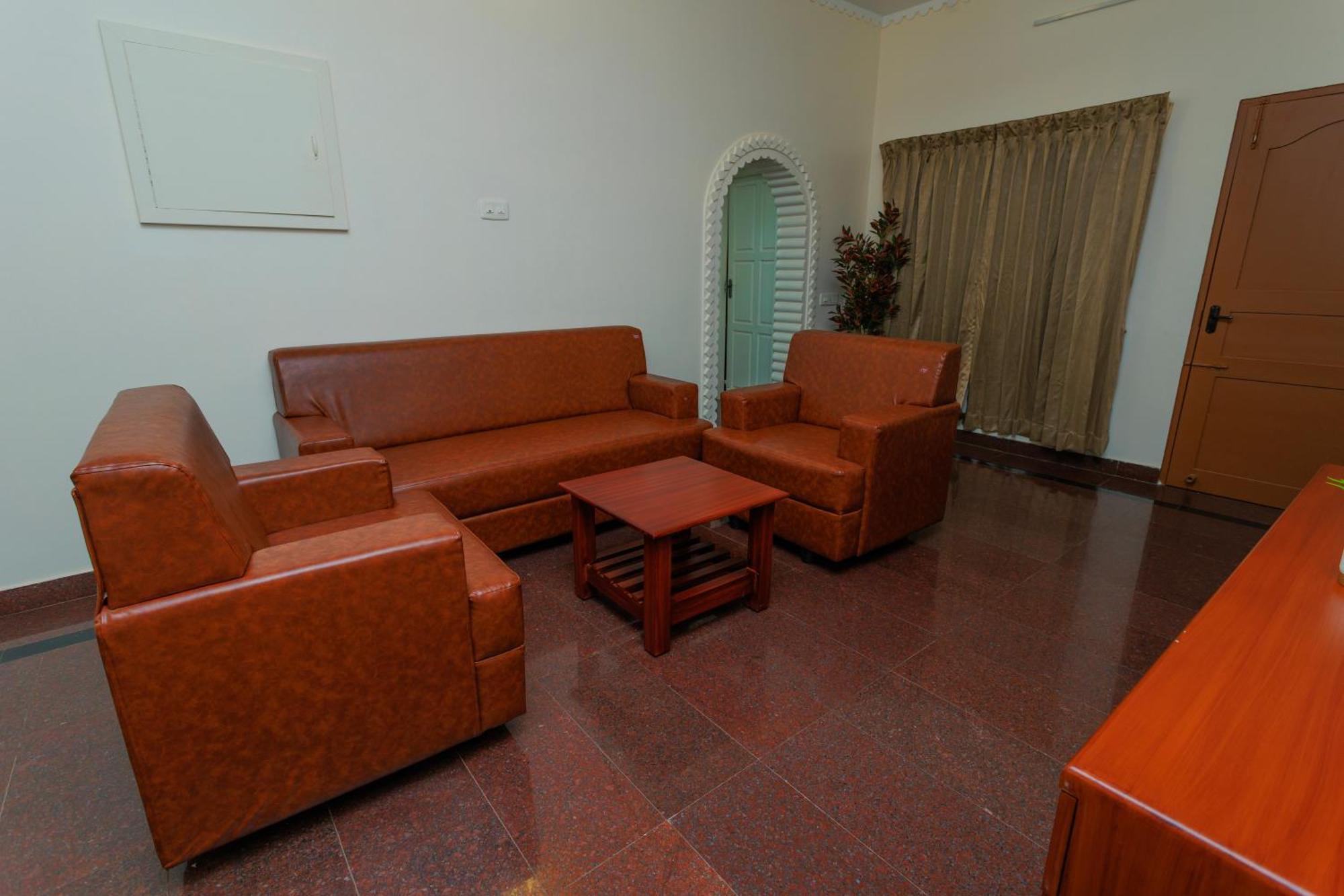 Hotel Bluemoon Tirunelveli Exterior foto
